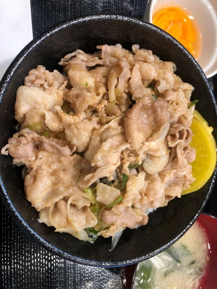 とんまるき