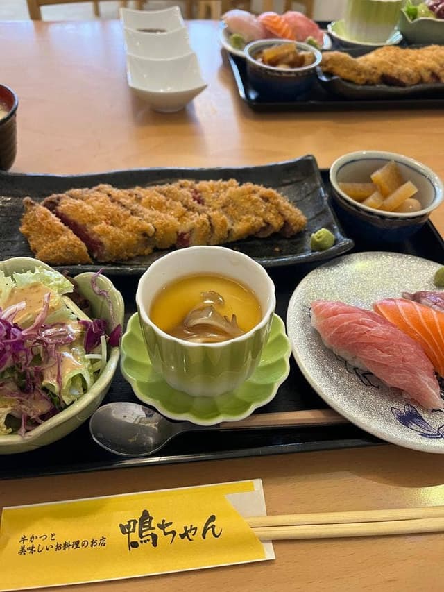 牛かつと美味しいお料理のお店 鴨ちゃん - サブ画像3