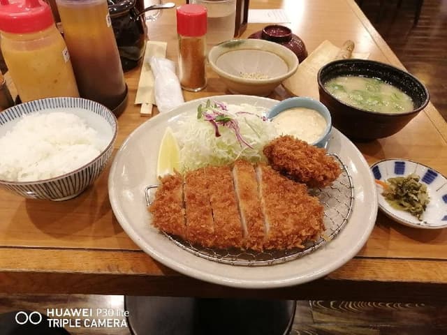 博多とんかつ処 かつ心 - サブ画像2