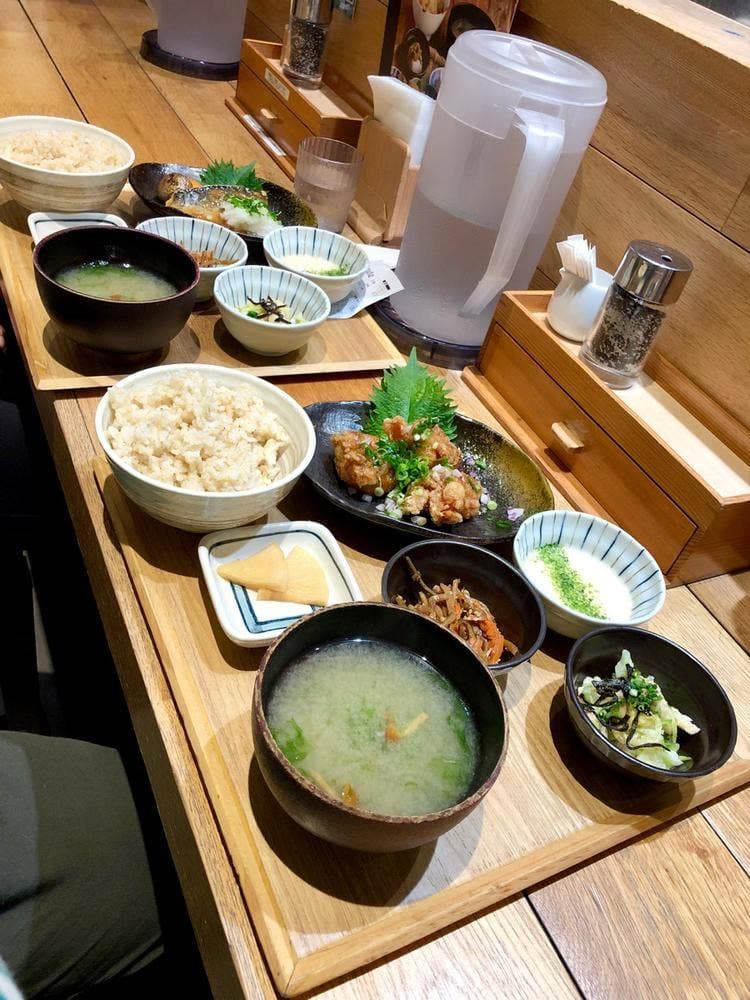 玄米食堂あえん エキュート大宮店