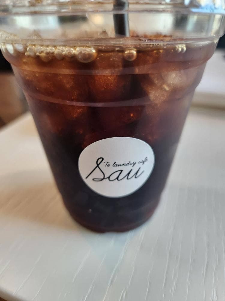 Te laundry cafe Sau