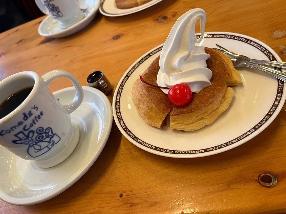 コメダ珈琲店 岩塚店