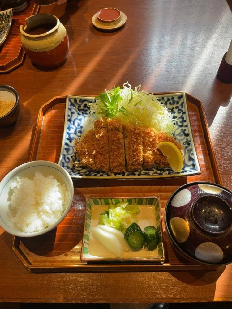 名代かつ屋 万さく