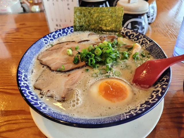 博多ラーメン鶴亀堂 長久手図書館通り店 - サブ画像1