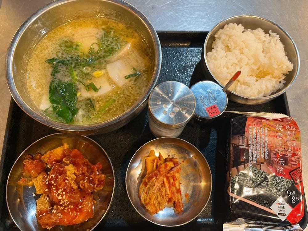 韓豚屋 八重洲店