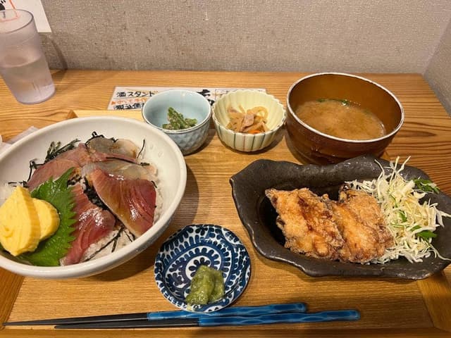 酒スタンド 魚蔵 - サブ画像1