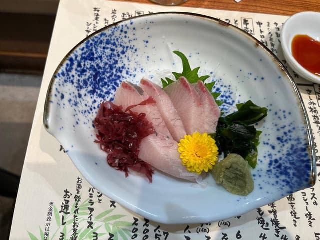 霧笛屋 KITTEグランシェ店 - サブ画像3