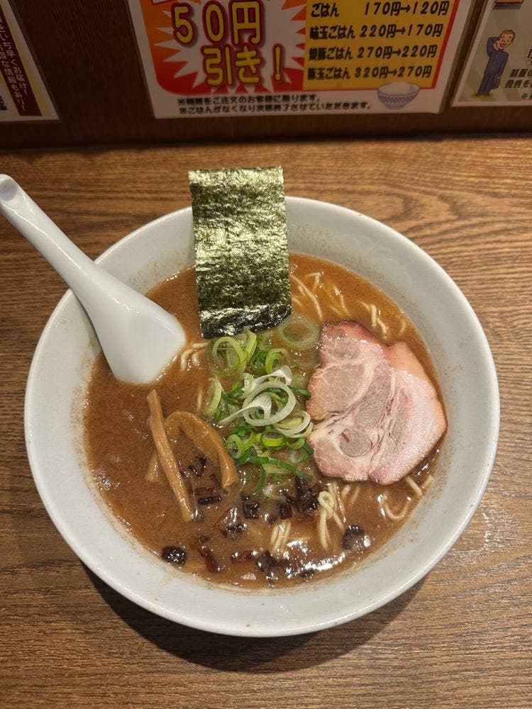 中華そば うめや 金沢文庫