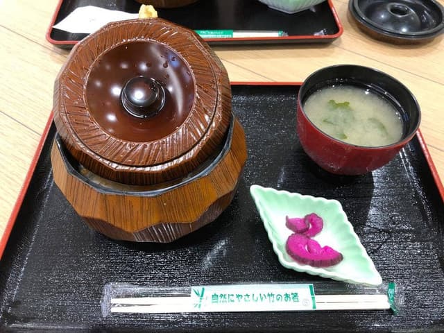 魚屋のごはん ゆめタウン飯塚店 - サブ画像1