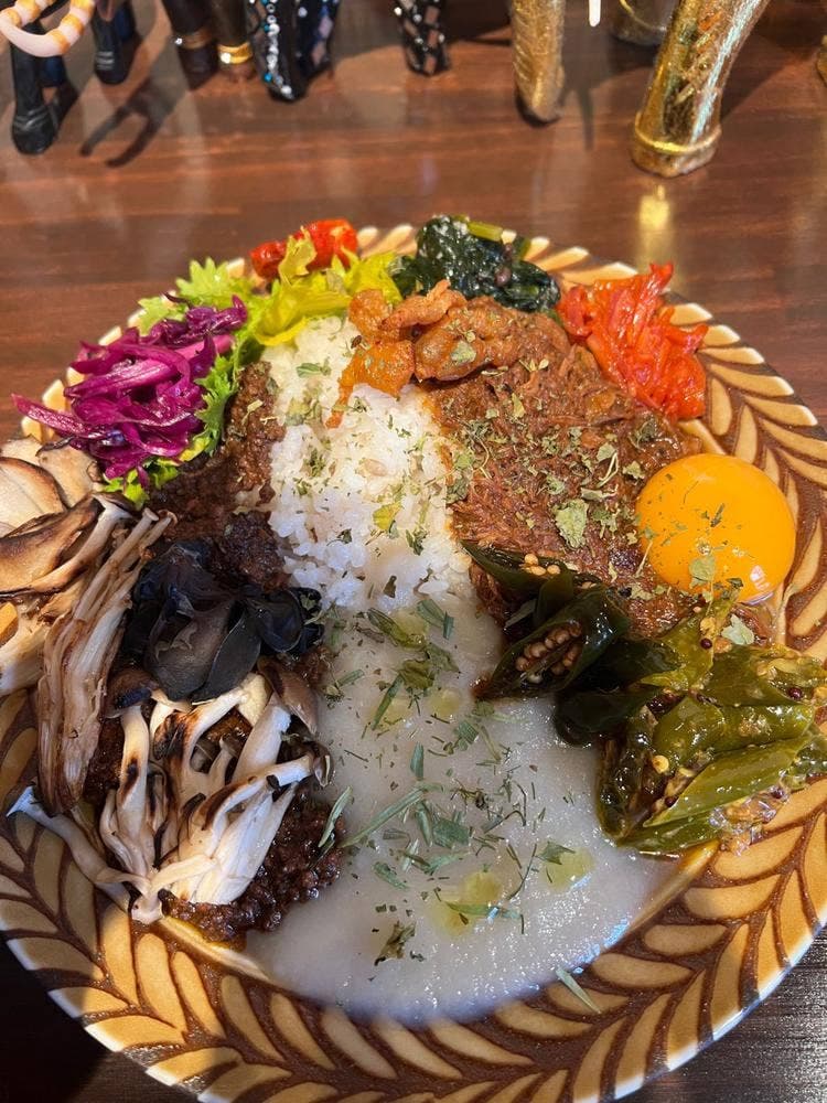 スパイスカリー GARORO
