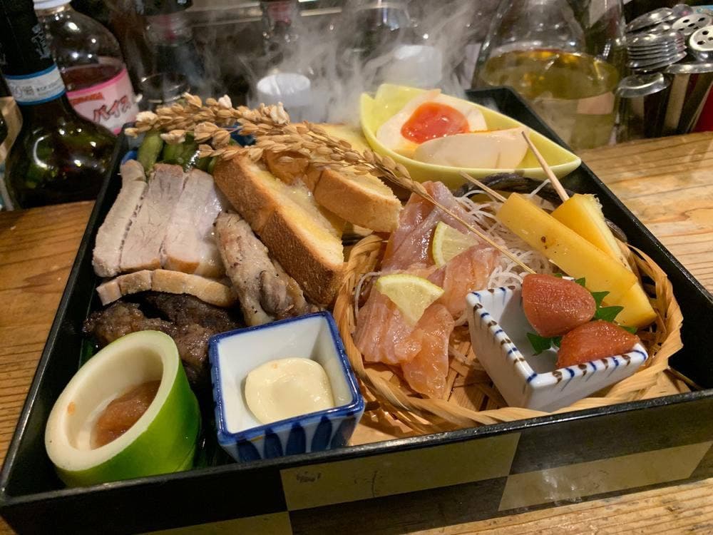 煙 燻製バル トリベーネ 裏なんば本店