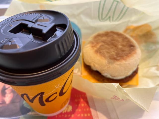 マクドナルド 神保町店 - サブ画像3