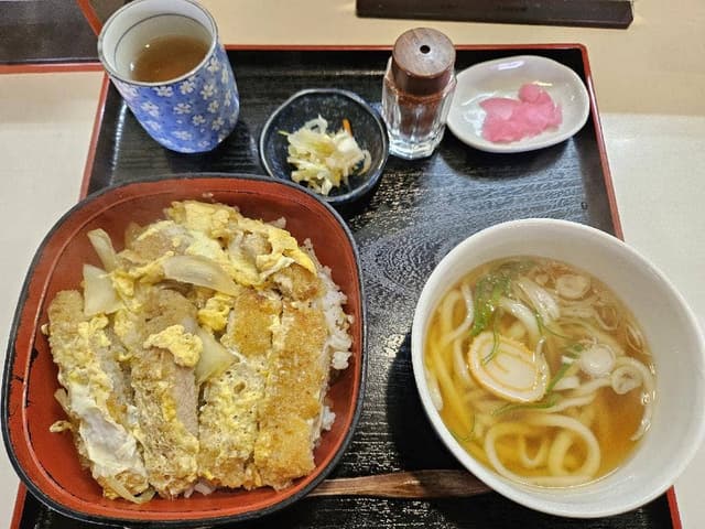百万石うどん 大門店 - サブ画像3