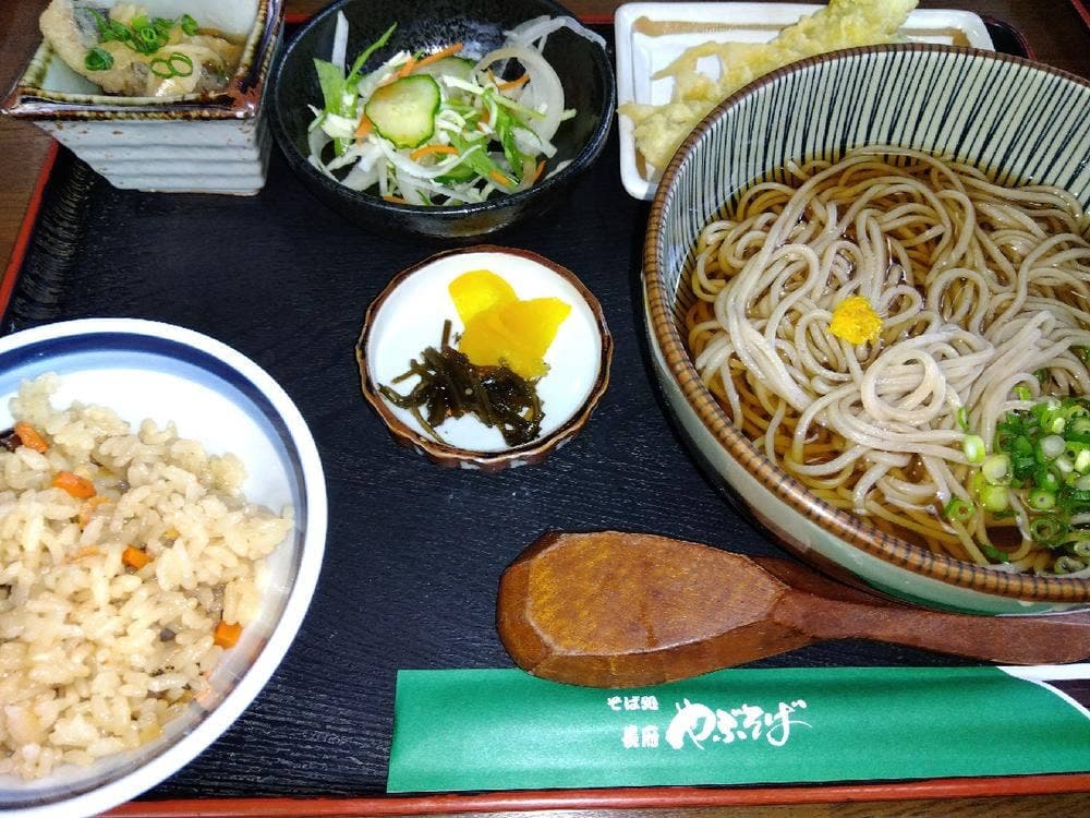 長府やぶそば