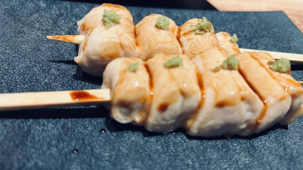 平尾 焼き鳥 肉寿司 にく串や