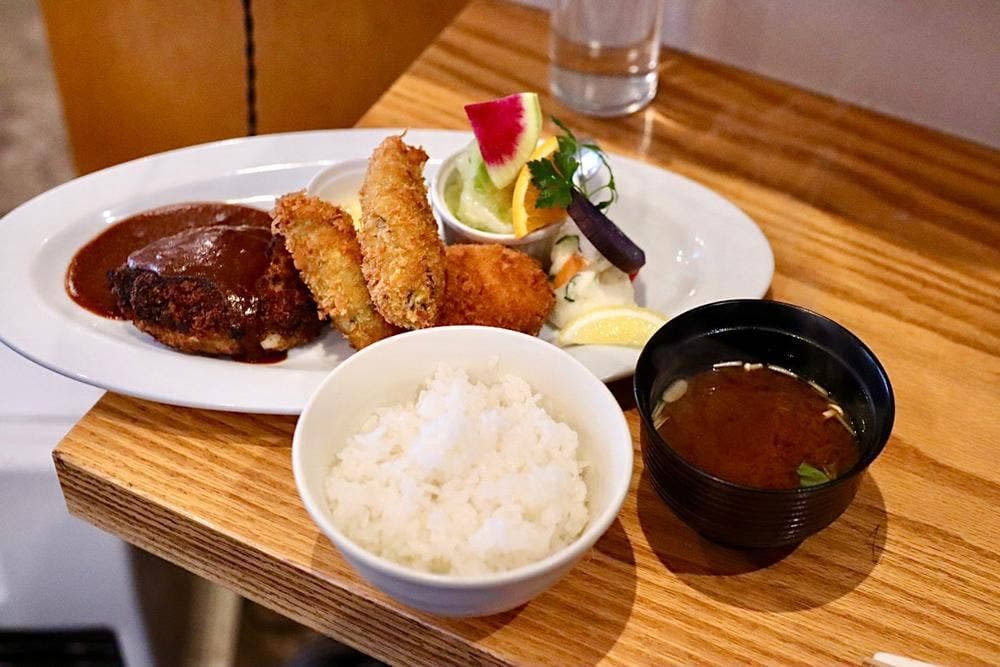 ツムギキッチン