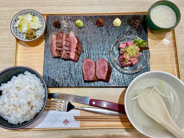 牛たん けやき 麻布十番店 - サブ画像2