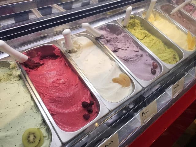 ア・ラ・カンパーニュ 横浜赤レンガ倉庫店 - サブ画像1