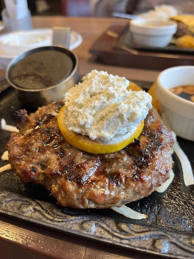 ステーキガスト 上戸田店 - サブ画像1