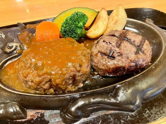 炭焼きレストラン さわやか 浜松鴨江店 - サブ画像1