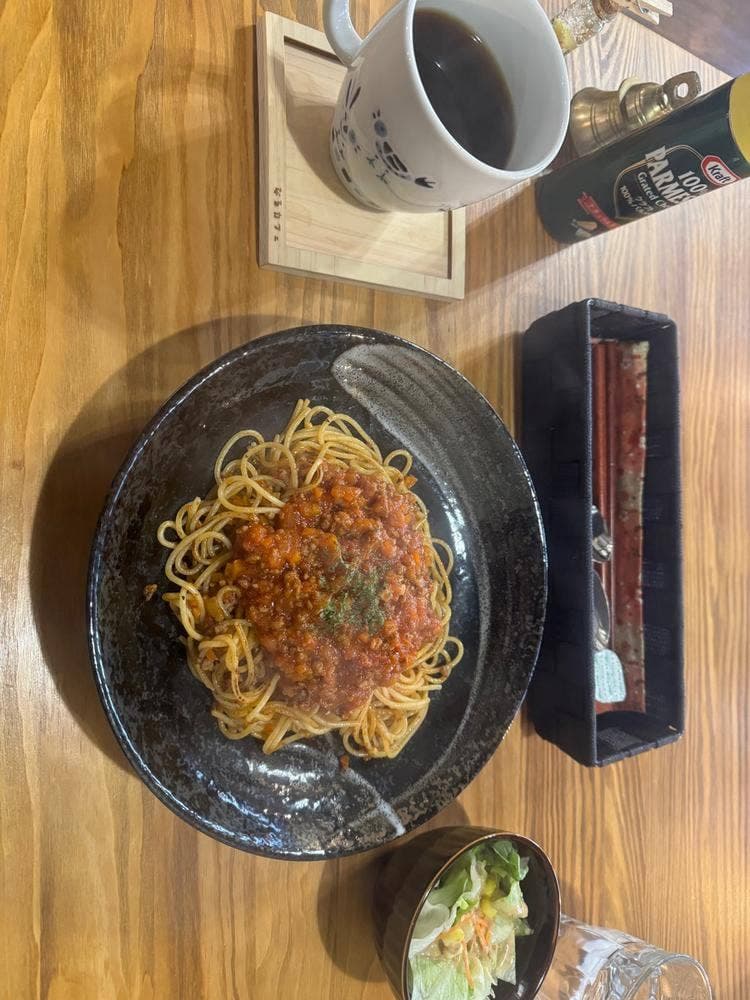 なるカフェ