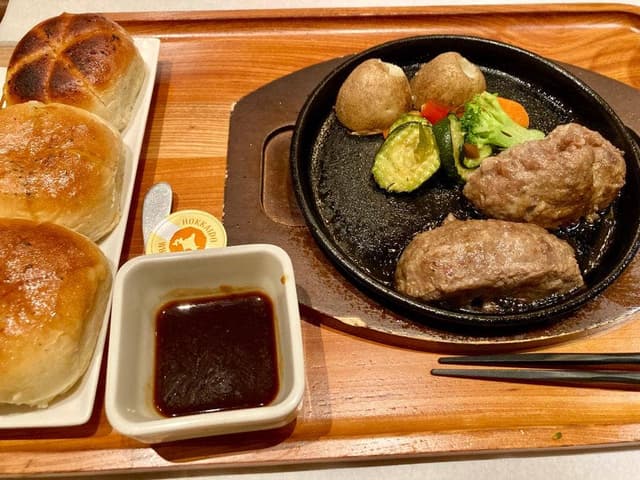 いしがまやハンバーグ イオンタウンユーカリが丘店 - サブ画像1