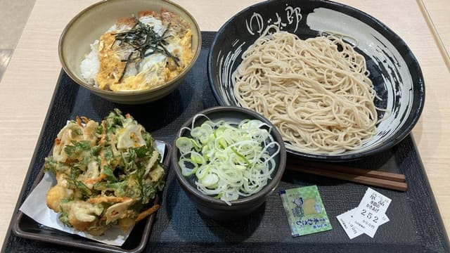 ゆで太郎 もつ次郎 16号白井富塚店 - サブ画像2