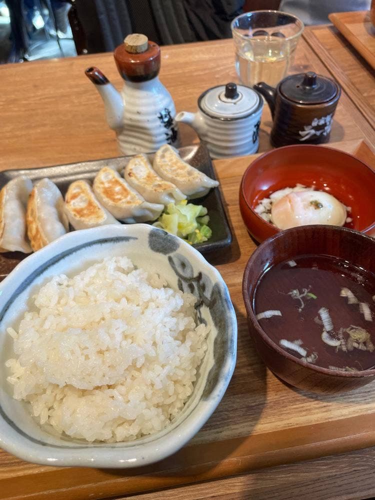 肉汁餃子のダンダダン 目黒店