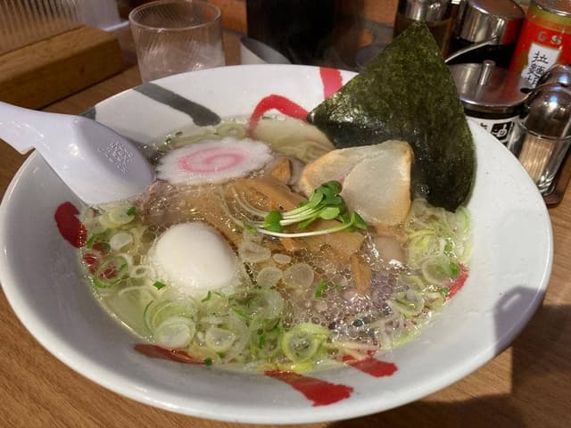 函館麺厨房 あじさい 新千歳空港店 - サブ画像3