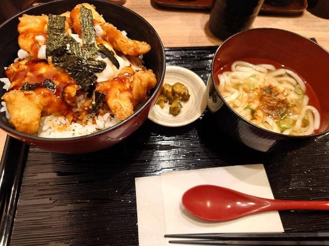 炭焼親子丼の店 鶏玉 天五店 - サブ画像3