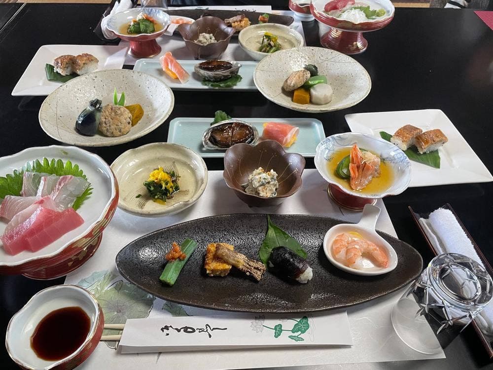 山野草料理 花門