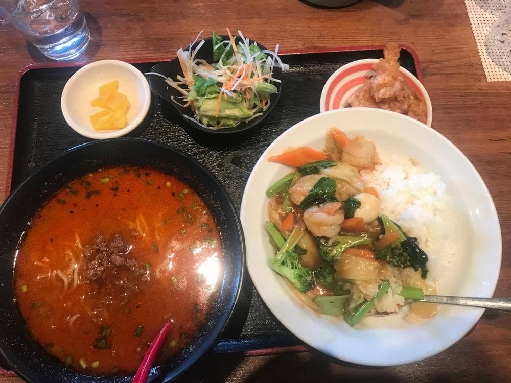 嘉福楼