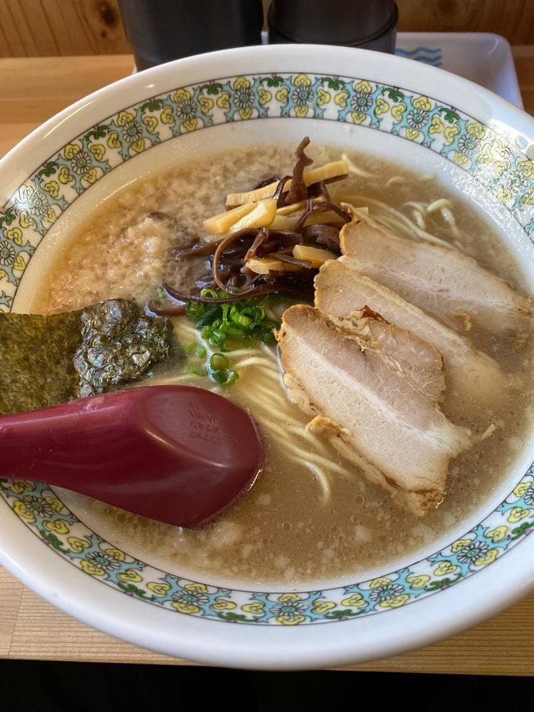 豚骨らーめん 日向屋