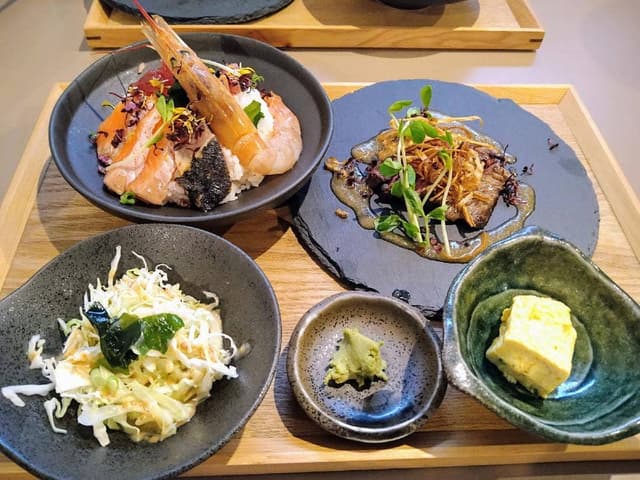 海鮮飯と日本茶 かさなる - サブ画像2