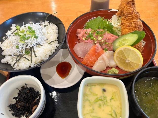 グルメ館豊魚 - サブ画像3
