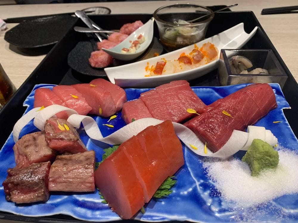 本鮪と創作和食 吟醸くらうど 烏丸丸太町店