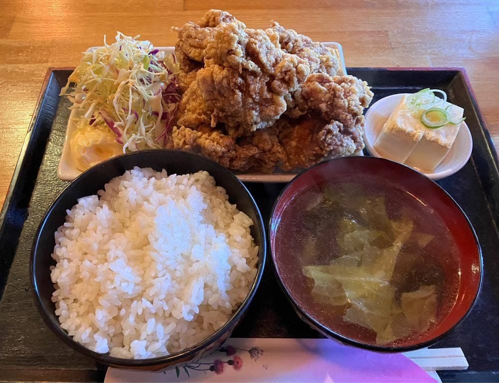 大とらや