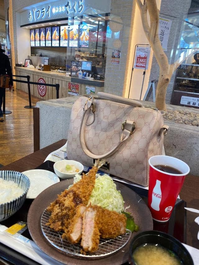 あじフライ神楽坂さくら ららぽーと柏の葉店 - サブ画像3