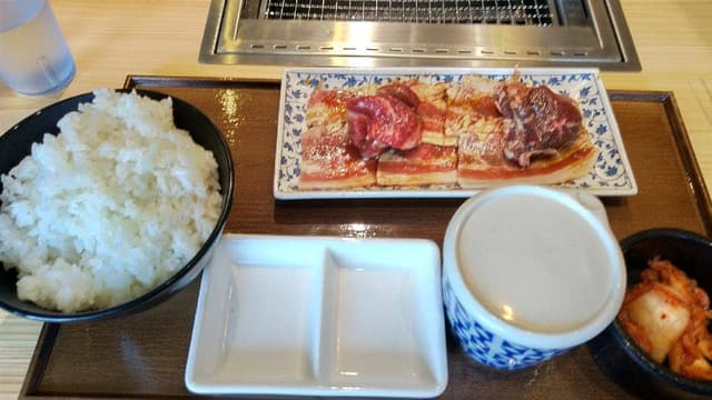 焼肉食堂まんぷく 岡山下中野店 - サブ画像2