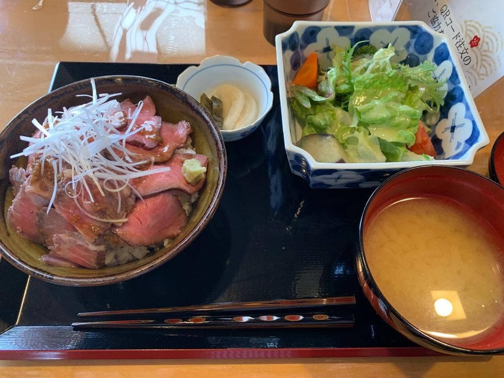 食事処 勤晴