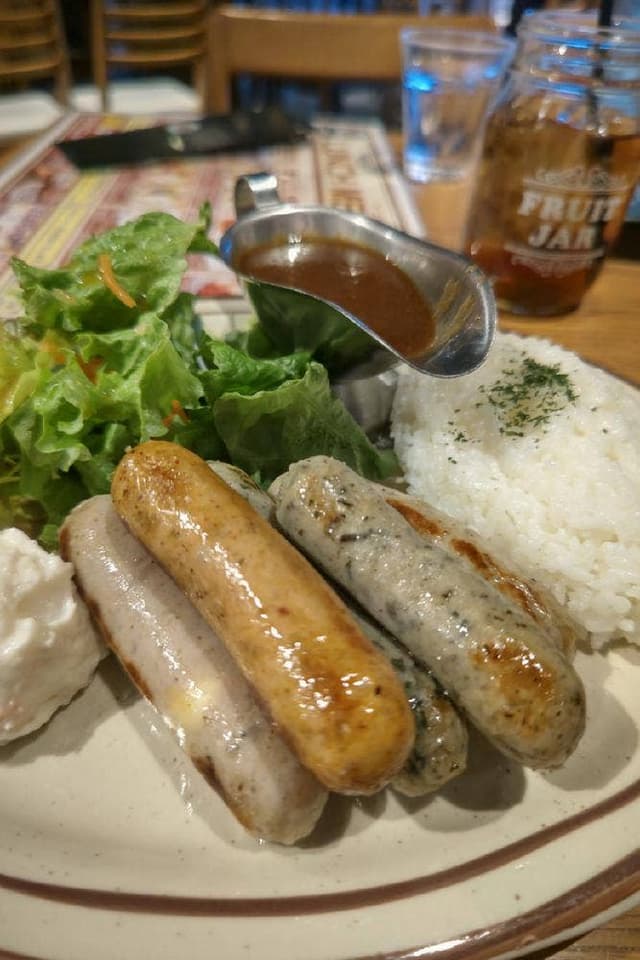 生ソーセージバル LECKER 札幌ル・トロワ店 - サブ画像2