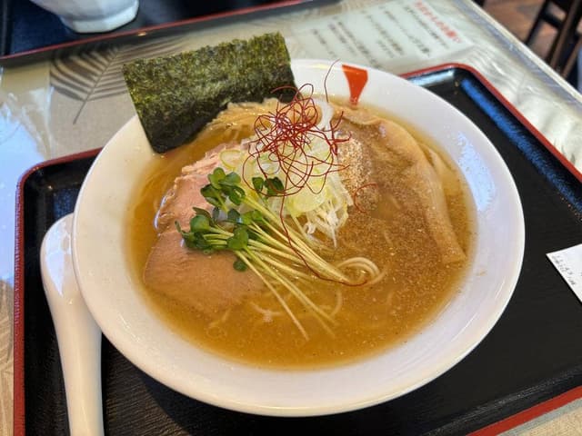 自家製麺中華そば 八縁 - サブ画像1