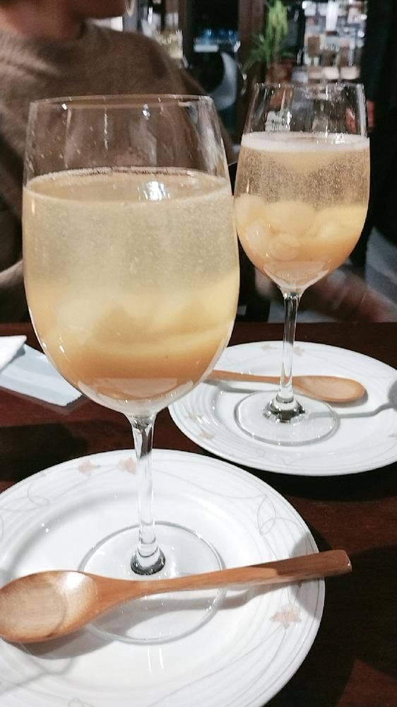 WINE SHOP ACCATONE539