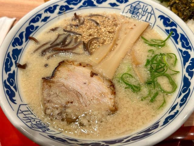 九州らーめん亀王 京橋店 - サブ画像3