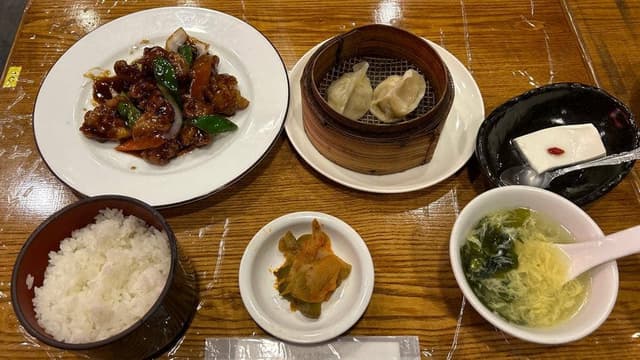 老辺餃子館 新宿別館 - サブ画像3
