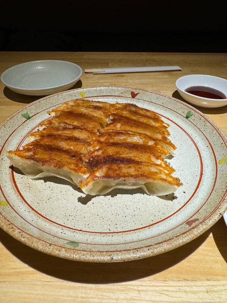 ぎょうざの舗 食 桃山店