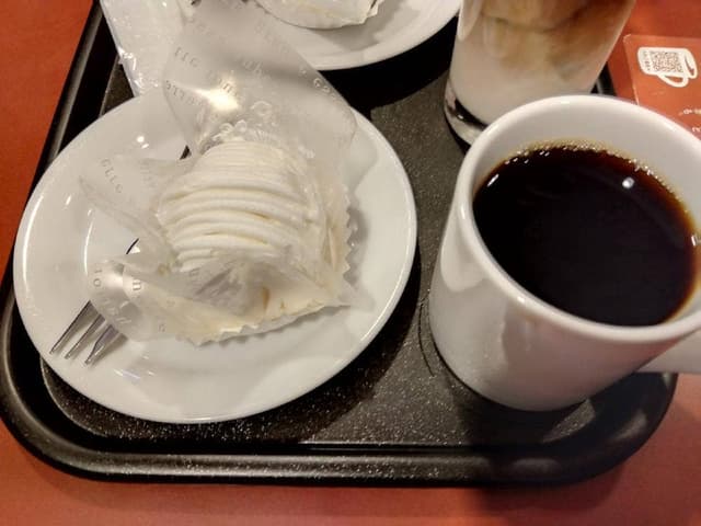 カフェ・ベローチェ 池袋東口店 - サブ画像1