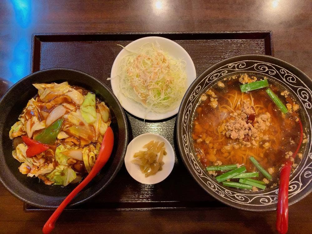 莉々餃子