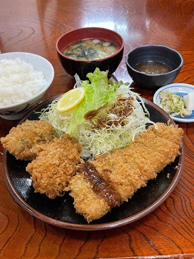 とんかつ藤芳 駅前店 - サブ画像2