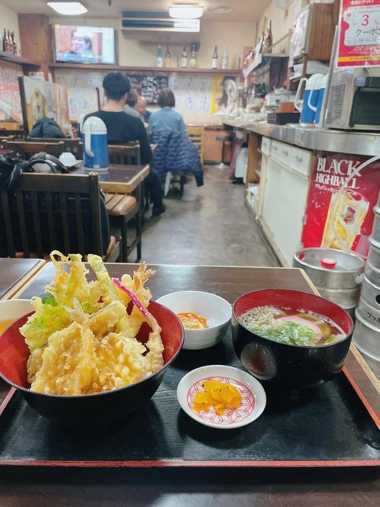 まどもあぜる